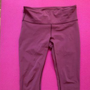 Wunder Under Crop *Mid-Rise Full-On Luxtreme 21"